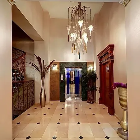 Hotel Stargate Hotel&spa 2*