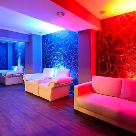 Stargate Hotel&spa Hotel 2*