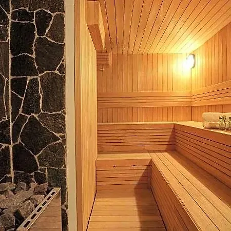 Hotel Stargate Hotel&spa 2*